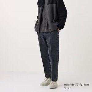 Uniqlo Smart Ankle Pants Corduroy in Dark Gray